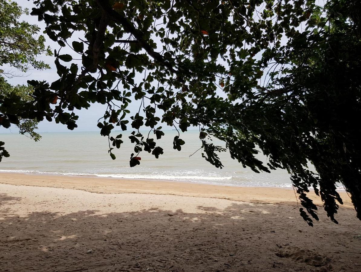 Chalet Sea View Kampong Style Pengkalan Balak *