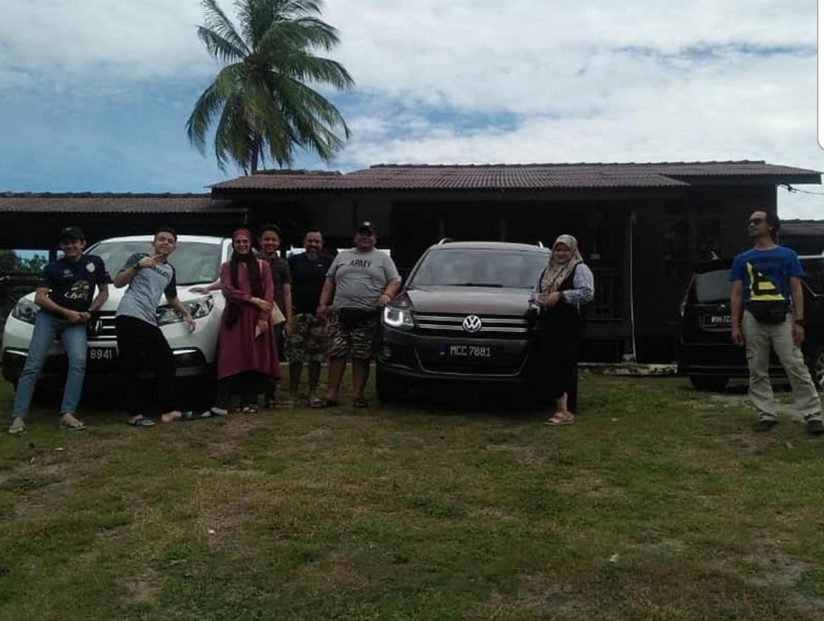 Chalet Sea View Kampong Style Pengkalan Balak *